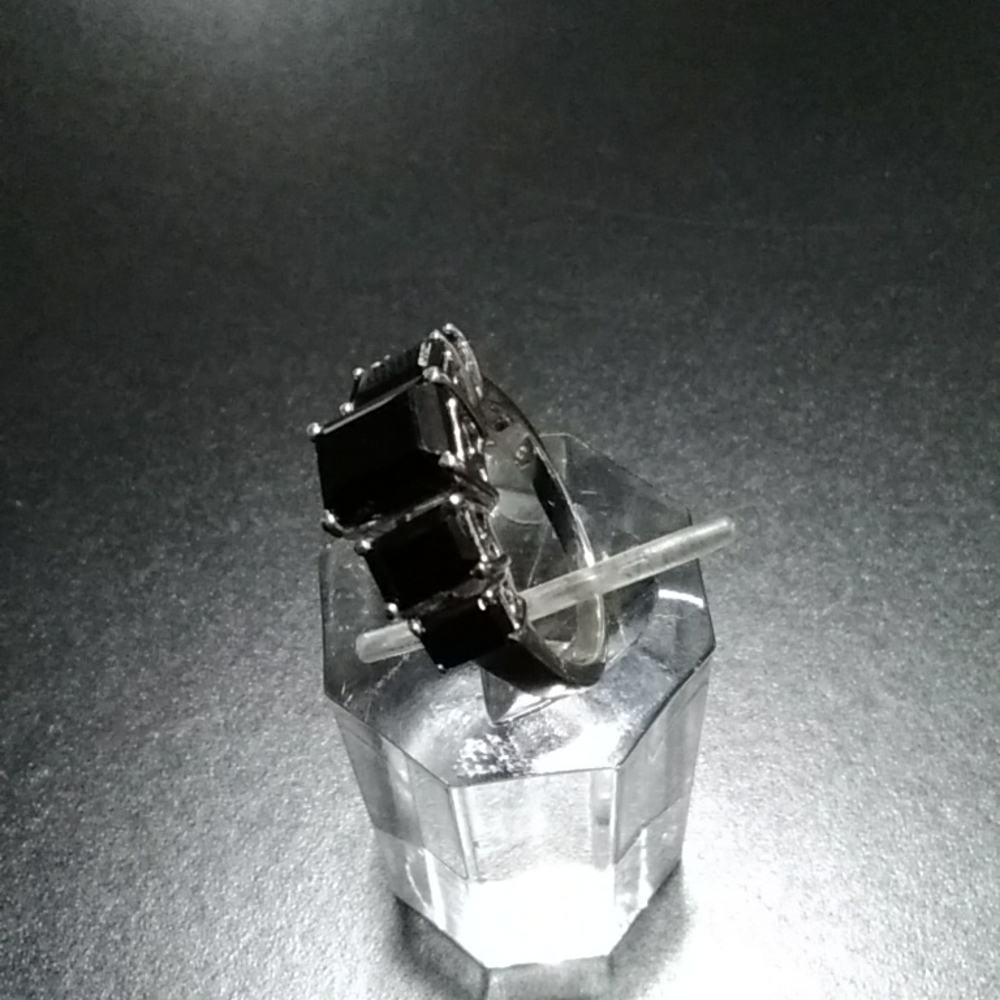 Spinel Ring - image 4